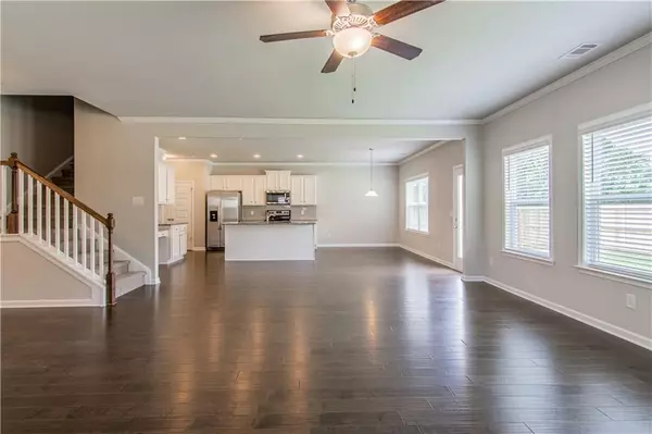 Hoschton, GA 30548,5194 Sunlake DR