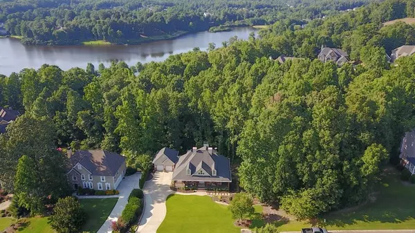 Canton, GA 30114,651 Lake Overlook DR