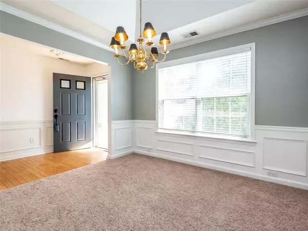 Acworth, GA 30101,5062 Newpark DR NW