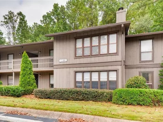 313 Smokerise CIR SE, Marietta, GA 30067