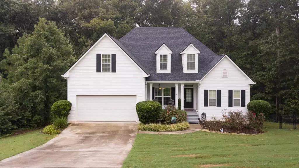 84 Valley Brook CIR W, Dawsonville, GA 30534