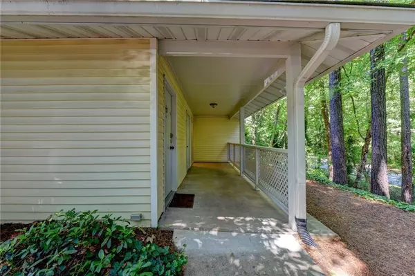 Sandy Springs, GA 30328,6822 Glenridge DR #J