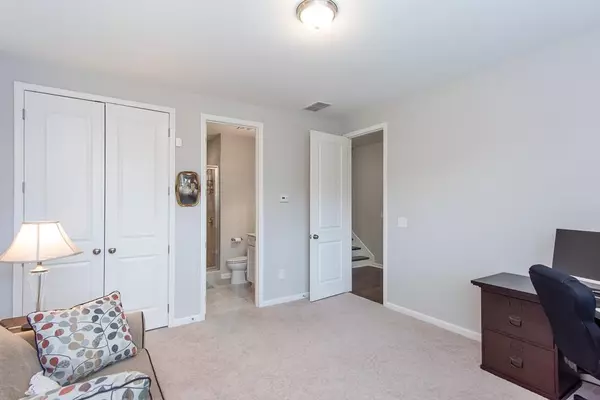 Roswell, GA 30076,10128 Windalier WAY