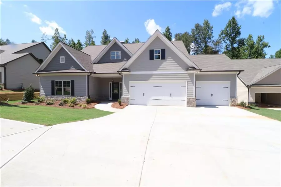 186 Morris Creek DR, Hoschton, GA 30548