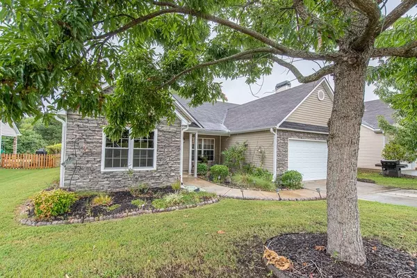 Grayson, GA 30017,2387 SWAN LAKE DR