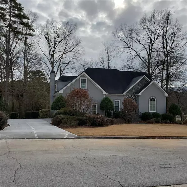 4344 Donerail DR, Snellville, GA 30039