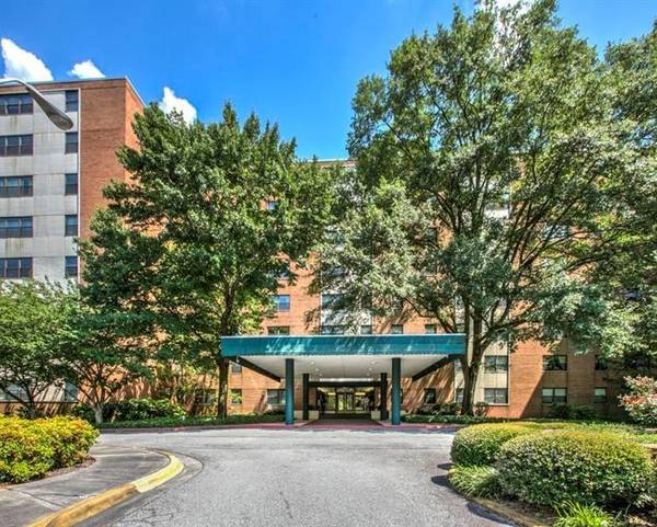 2965 Pharr Court South NW #116, Atlanta, GA 30305