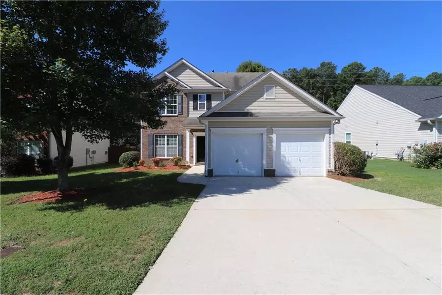 2586 Tullamore CIR, Snellville, GA 30039