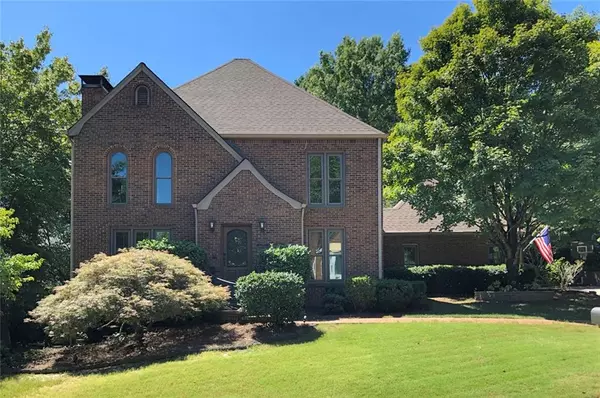 2295 Twelvestones DR, Roswell, GA 30076