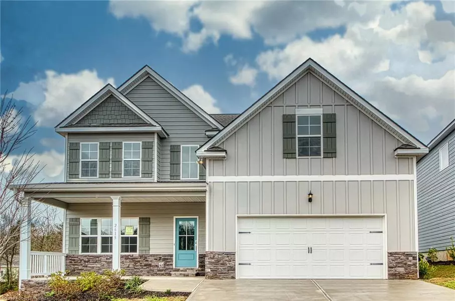 2615 Chase RDG, Kennesaw, GA 30144