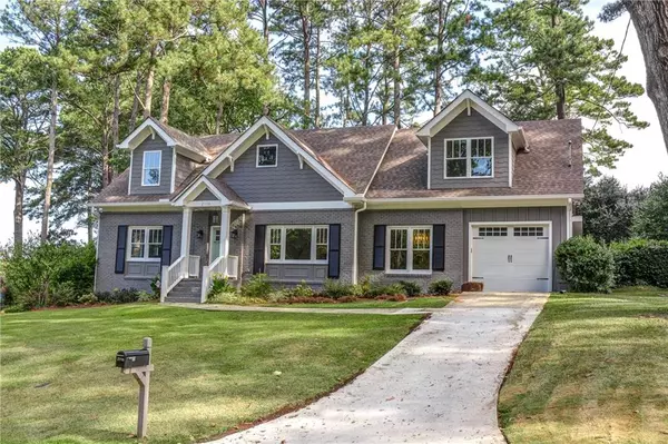 Decatur, GA 30033,2116 Woodmoor LN