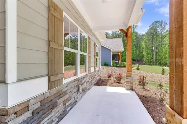 Waleska, GA 30183,106 Bear DR