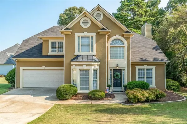 6294 Green Oak RDG, Flowery Branch, GA 30542