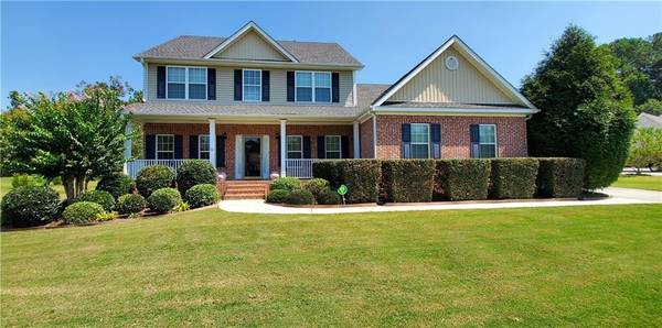 2413 Manor WAY, Loganville, GA 30052