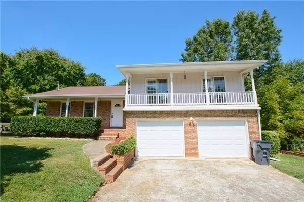 4655 ELMHURST DR, Douglasville, GA 30135