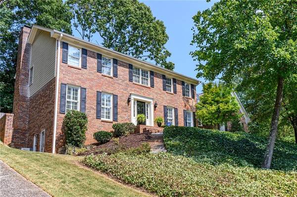 1847 Withmere WAY, Dunwoody, GA 30338