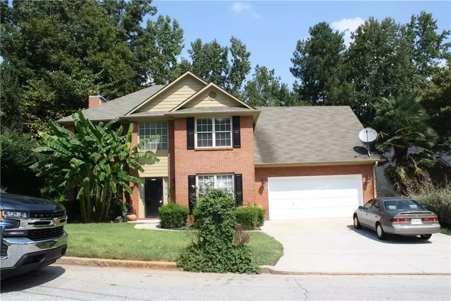 525 Pennybrook LN, Stone Mountain, GA 30087