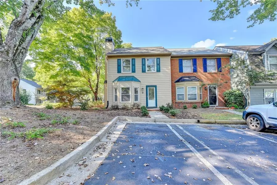 122 Teal CT, Roswell, GA 30076