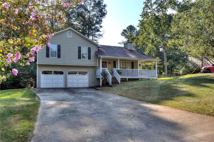 391 White Pines DR, Dallas, GA 30157