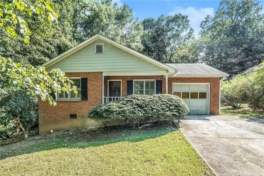 5169 Central DR, Stone Mountain, GA 30083