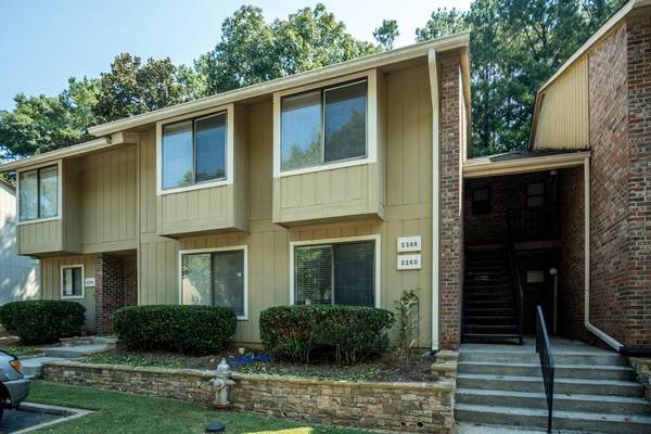 2268 Runnymead RDG, Marietta, GA 30067