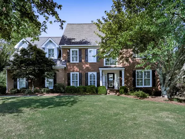 2095 Devereux Chase, Roswell, GA 30075