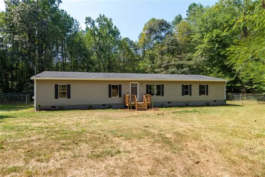 35 Big Oak RD, Whitesburg, GA 30185