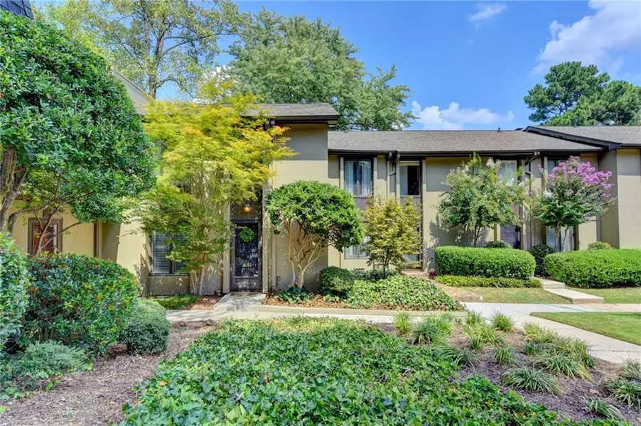 67 Ivy TRL NE, Atlanta, GA 30342