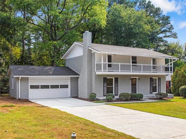 2716 Sunny LN, Marietta, GA 30067