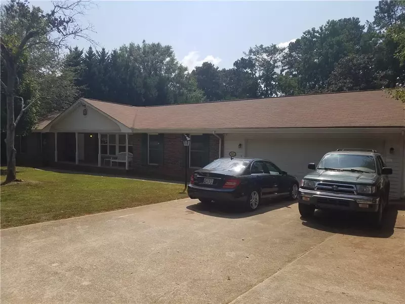 1645 Old Salem RD SE, Conyers, GA 30013