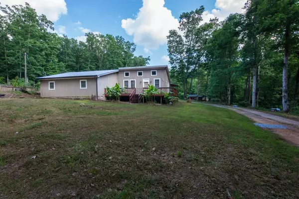 Winder, GA 30680,84 Twin Lakes RD