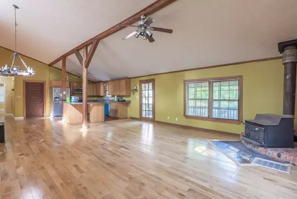 Winder, GA 30680,84 Twin Lakes RD