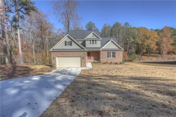 2102 Summit CT,  Loganville,  GA 30052