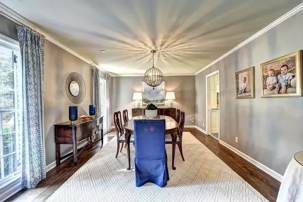 Atlanta, GA 30342,4795 Cherrywood LN