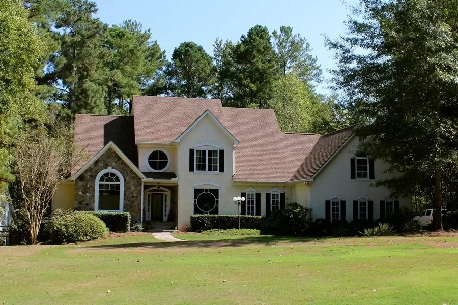 260 Springwater Chase, Newnan, GA 30265