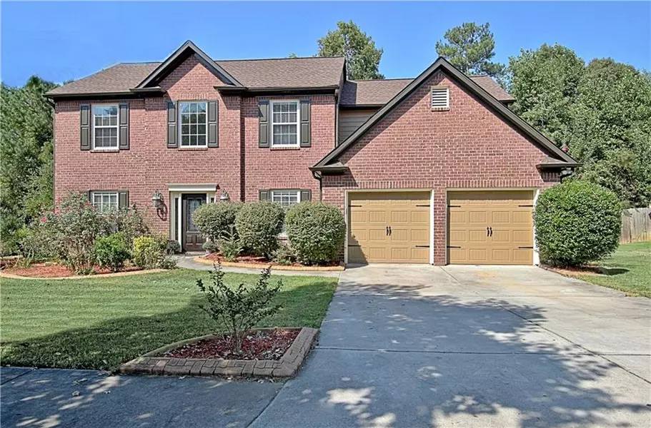 5879 Village LOOP, Fairburn, GA 30213