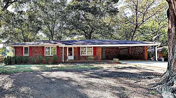 1030 Delmont TER, Roswell, GA 30075