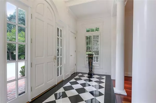 Atlanta, GA 30342,3828 Wieuca RD NE