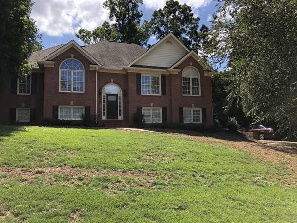 37 Planters DR NW, Cartersville, GA 30120