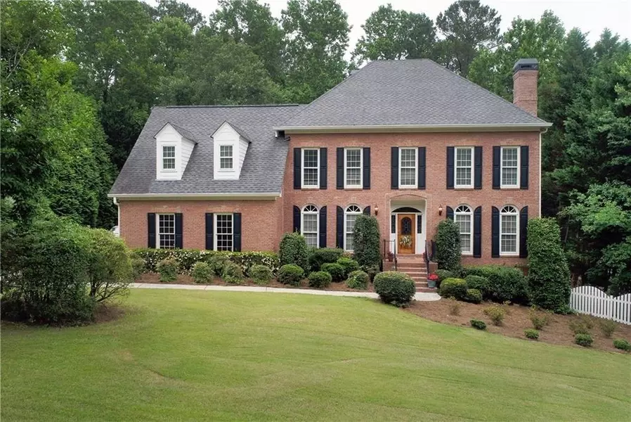 235 Plantation WAY, Roswell, GA 30075