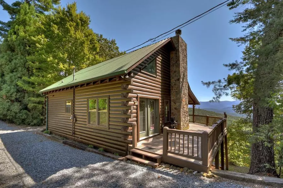 32 Little Amy Creek TRL, Ellijay, GA 30540