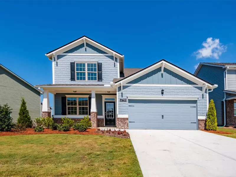 6758 Star Gaze CT, Flowery Branch, GA 30542