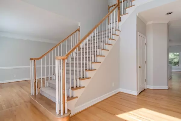 Johns Creek, GA 30097,6020 Standard View DR