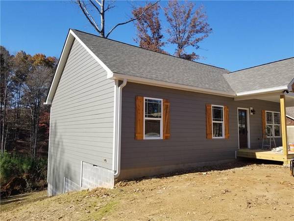 444 Meadow Circle, Ellijay, GA 30540