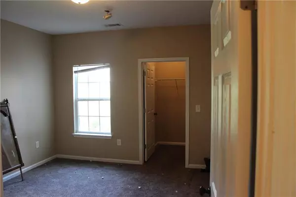 Gainesville, GA 30501,2801 Shades Valley LN