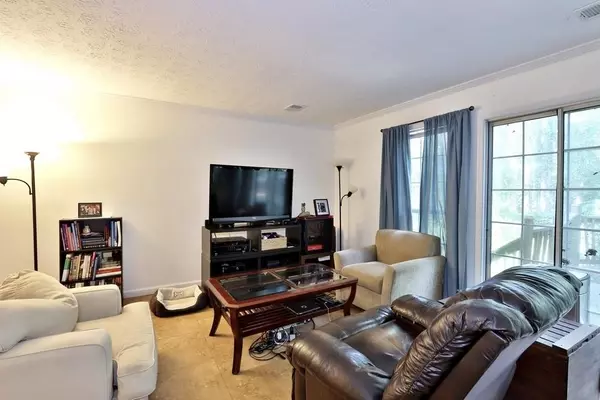 Alpharetta, GA 30022,740 Country Manor WAY
