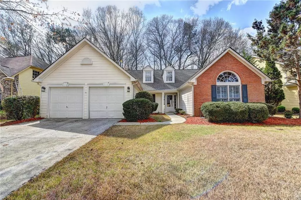 Suwanee, GA 30024,8570 River Walk LNDG