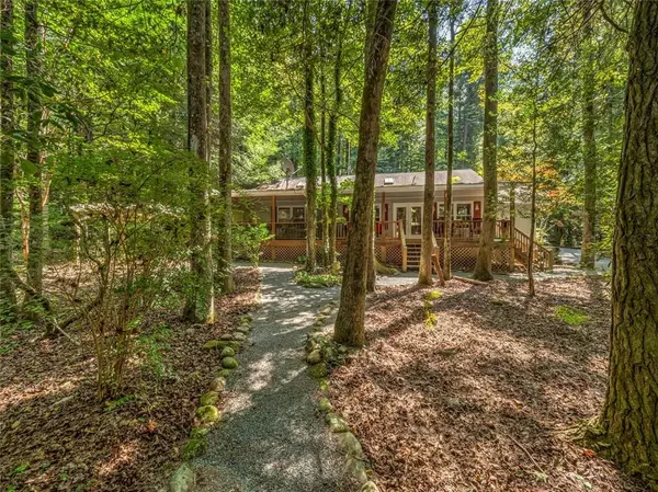 Ellijay, GA 30536,5769 Old Bucktown RD