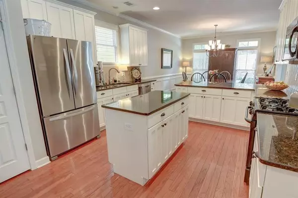 Suwanee, GA 30024,700 Village Crest DR