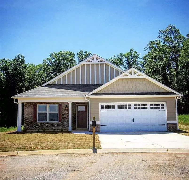 Cornelia, GA 30531,195 Sugar Creek DR